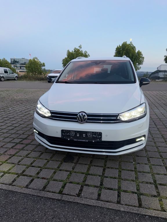 Image of Volkswagen Touran