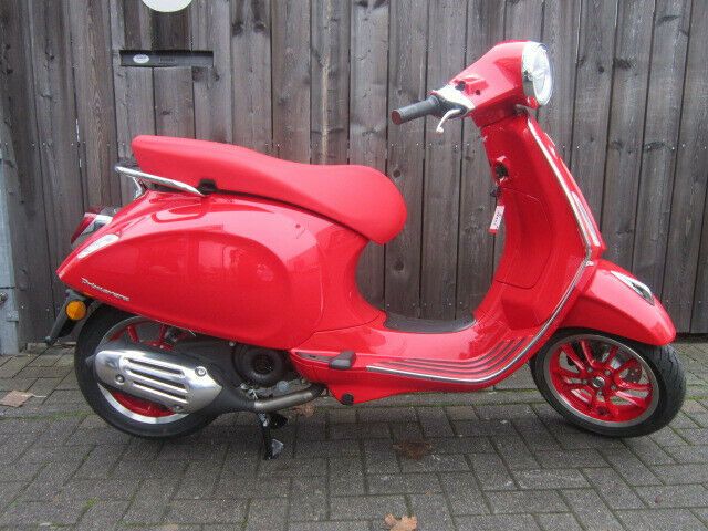 Vespa Primavera 50 "RED" LED 12 Zoll