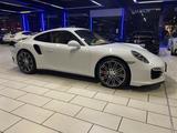 Porsche 911 Turbo 1H DE-AUTO BURMESTER CHRONO 18WEGE CAM - Porsche aus 2014