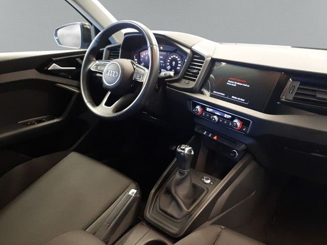 Fahrzeugabbildung Audi A1 Sportback S line 25TFSI 17"Alu SitzHz LED