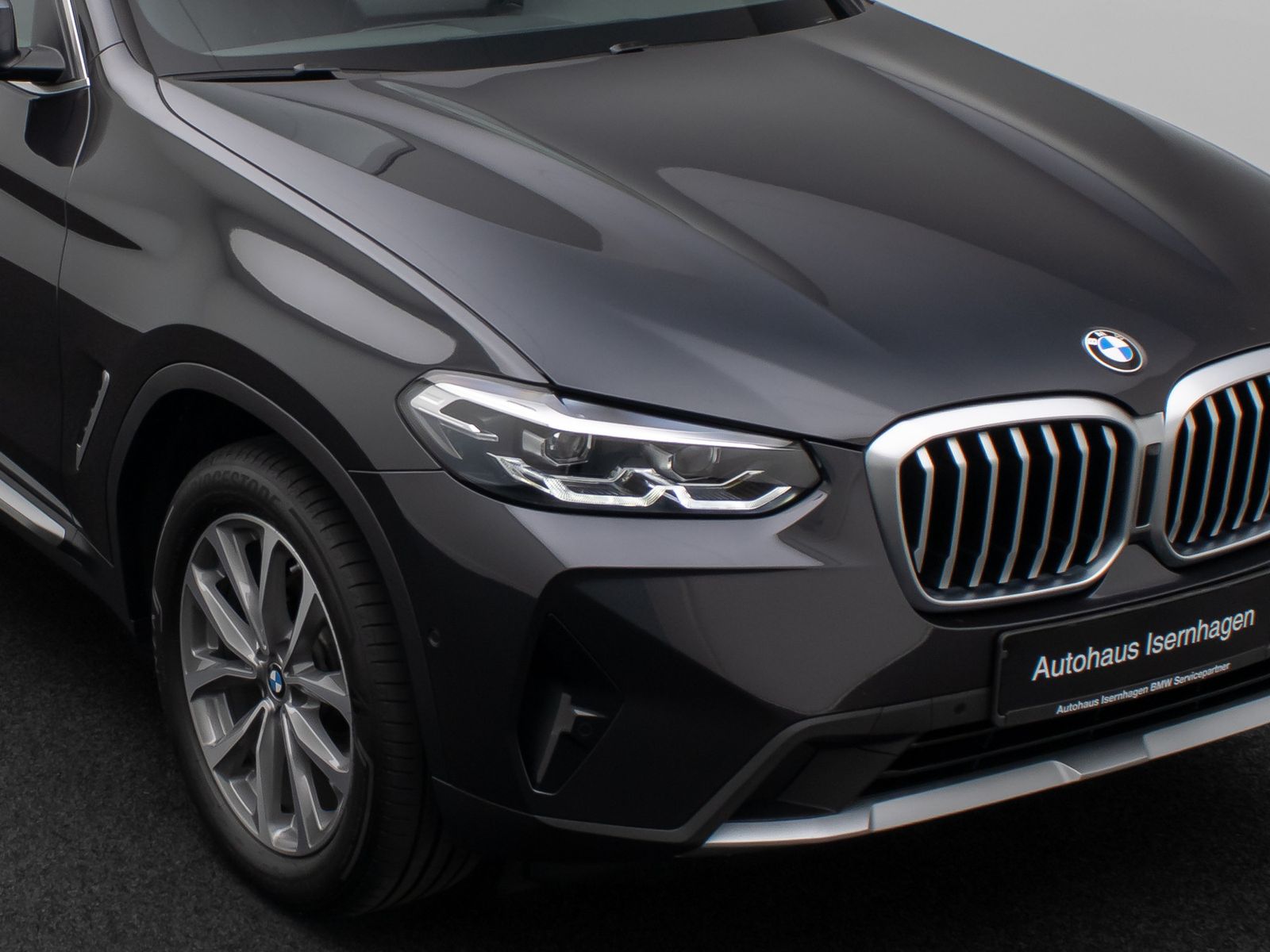 Fahrzeugabbildung BMW X3 xD20d Kamera DAB AHK Leder Sportsitz 19Zoll