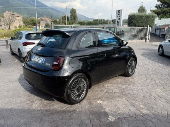 Fiat 500e Berlina 42 kWh Icon imagem 3