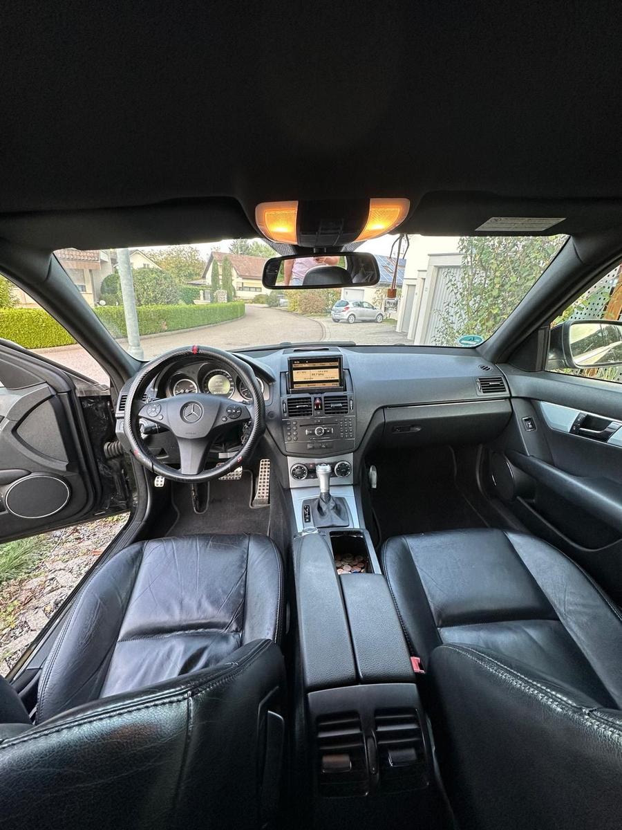 Mercedes-Benz C 320