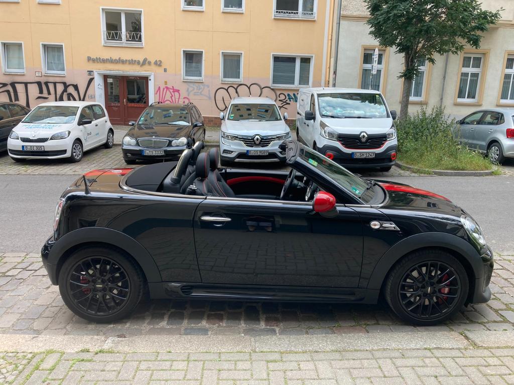 MINI John Cooper Works Roadster