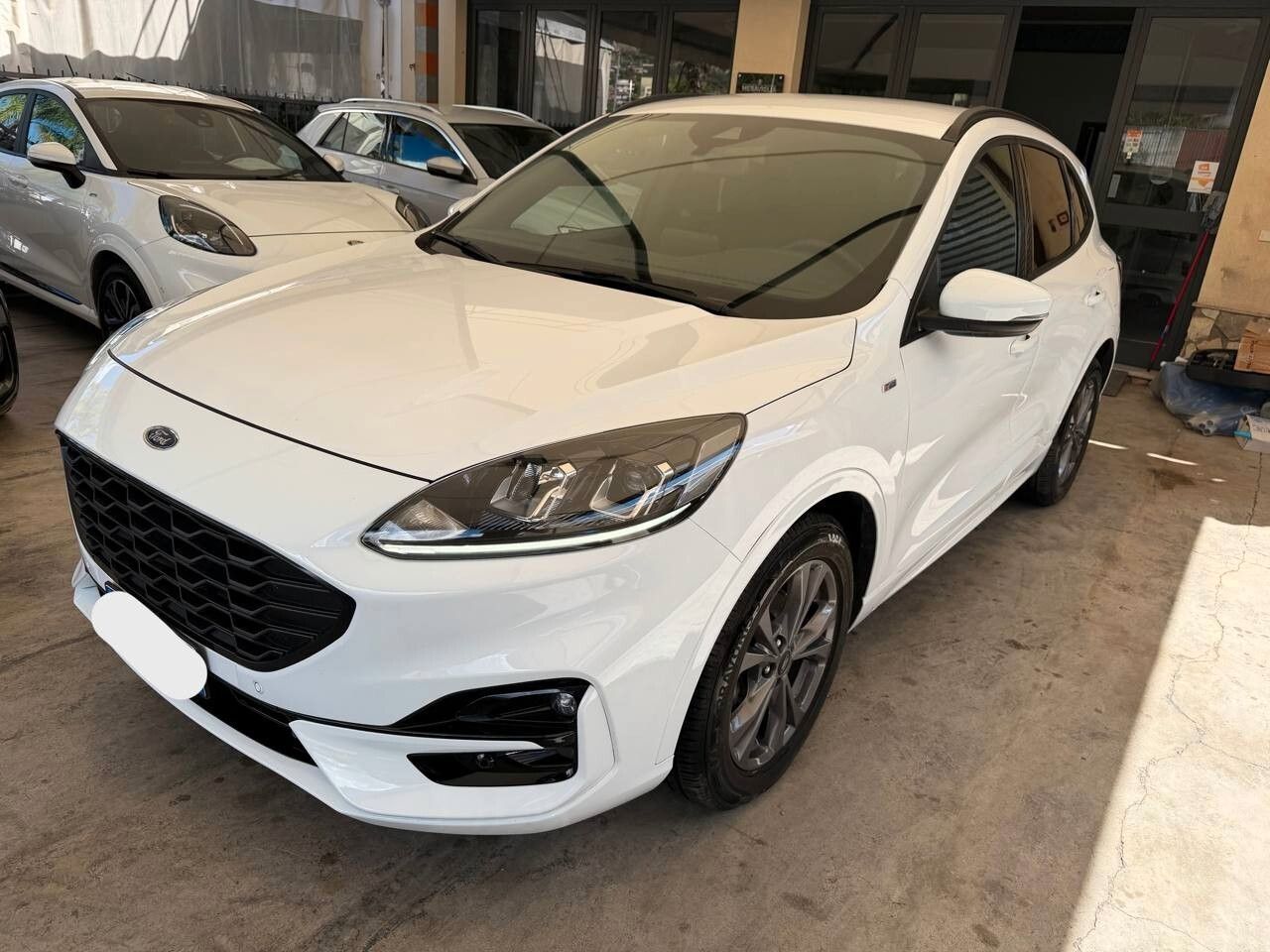 Ford Kuga 2022 1.5 120 CV 2WD ST-Line imagem 3