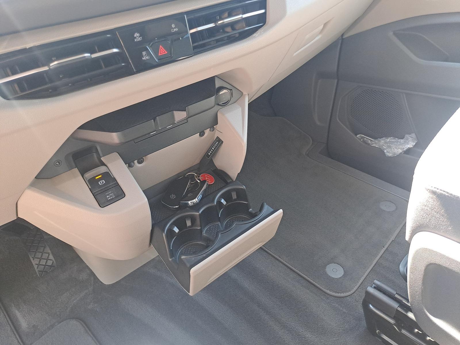 Volkswagen T7 Multivan Edition 2.0 TDI+150PS+AHZV+Klima+PDC