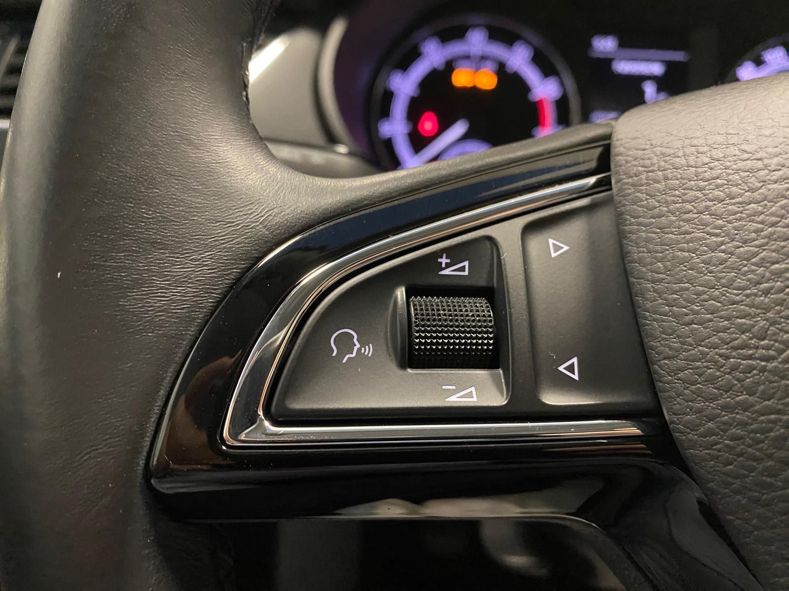 Fahrzeugabbildung SKODA Octavia Ambition 1.5 TSI APP+KLIMA+PDC+SITZHEIZ+