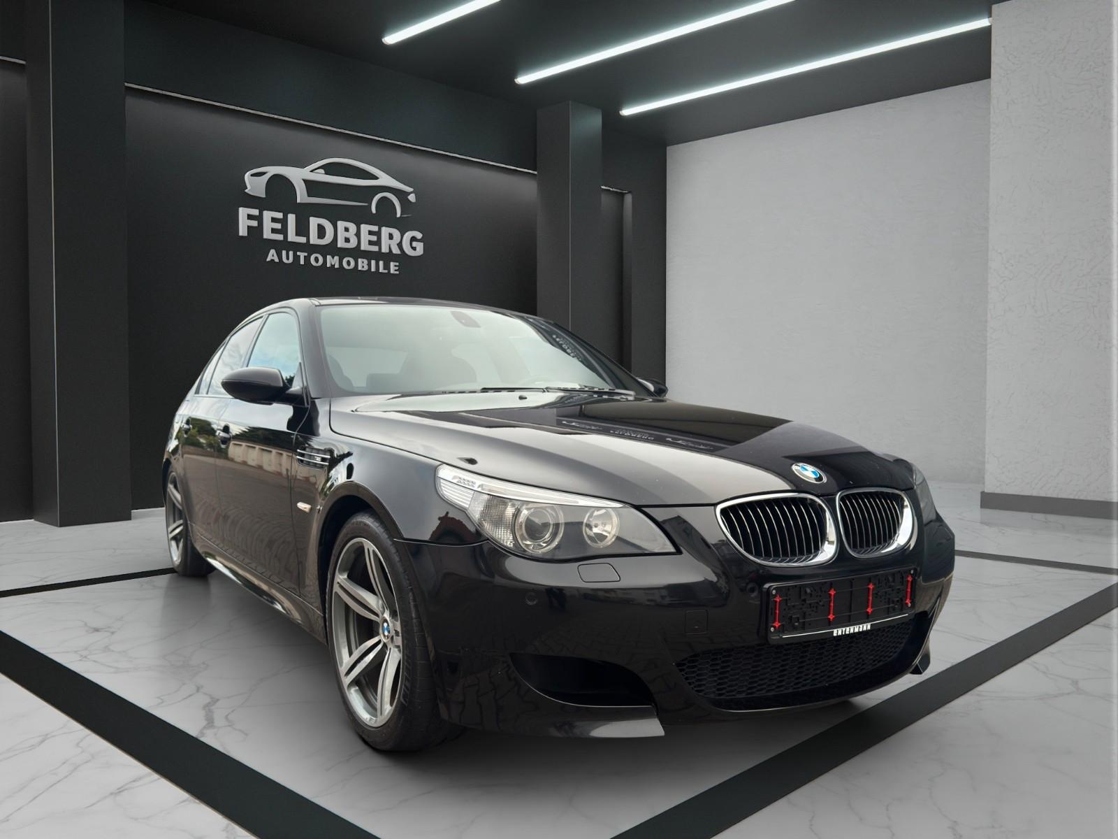 BMW M5°V10°DEUTSCH°UNFALFREI°NAV°XENON°MEMORY°HEADUP