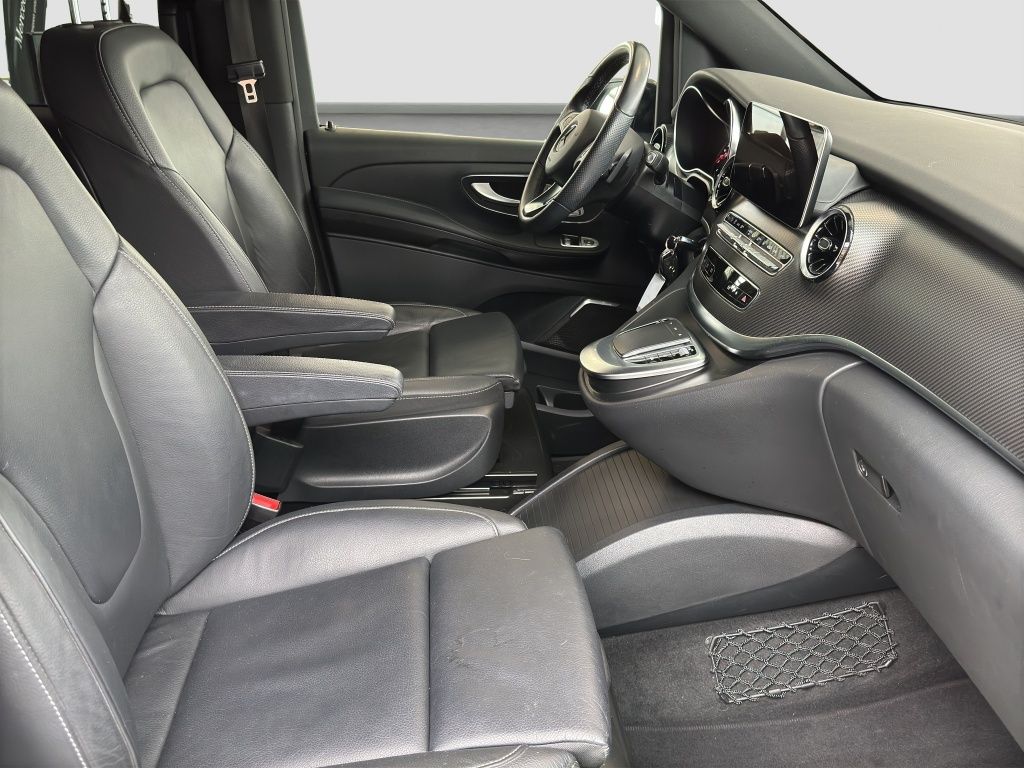 Fahrzeugabbildung Mercedes-Benz V 300 d AVANTGARDE EDITION Lang *AMG*LANG*STANDH