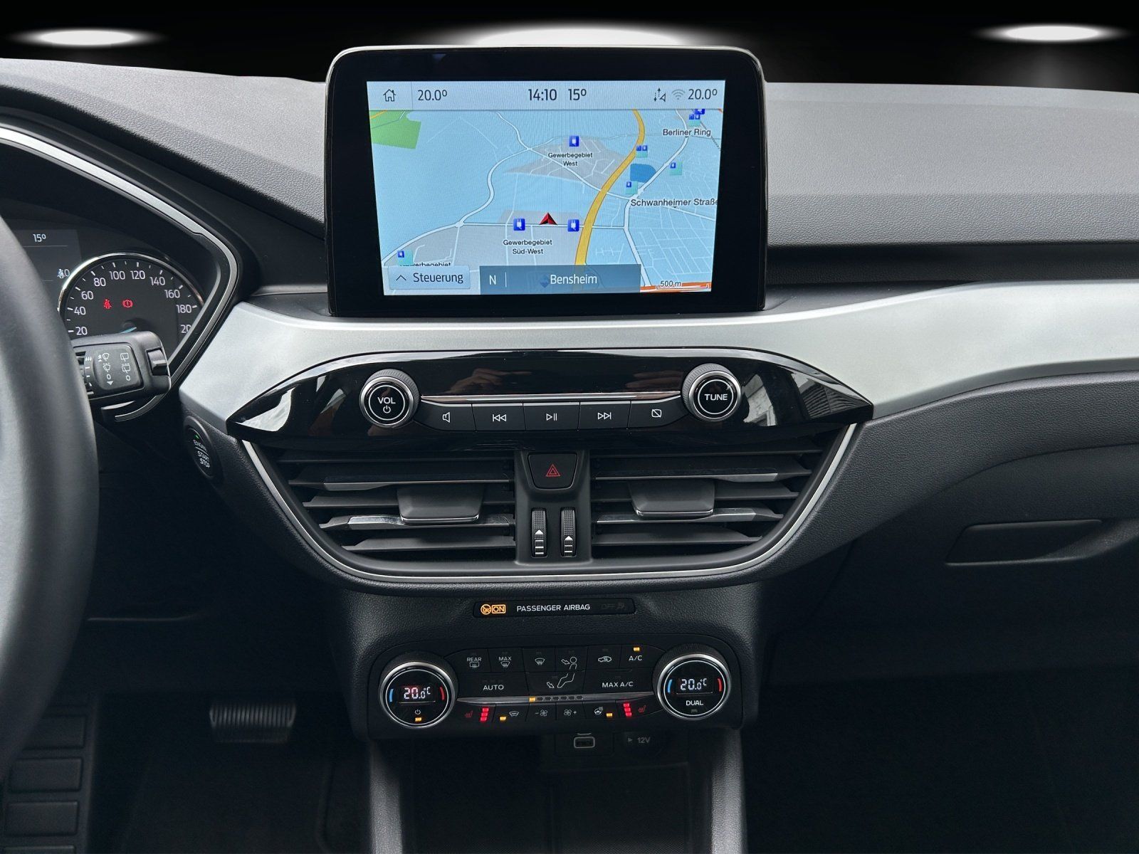 Fahrzeugabbildung Ford Kuga 2.5 Duratec PHEV Cool & Conn Aut./NAVI/SHZ/