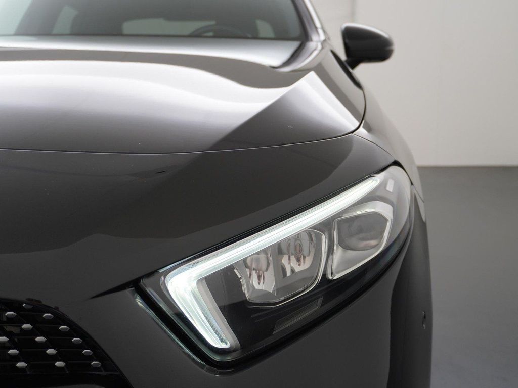 Mercedes-Benz A 200 AMG Business Solution | AHK Wegklapbaar |
