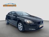 Volvo V40 Kinetic 2.0d * 120 PS * Automatik * - scheckheftgepflegte Volvo Gebrauchtwagen