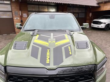 Dodge RAM - 5