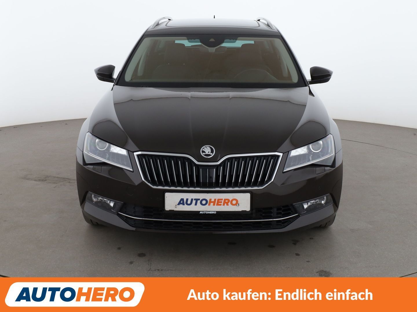 Skoda Superb 2.0 TSI Laurin & Klement 4x4 Aut NAVI CAM foto 9