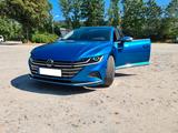 Volkswagen Arteon 2.0 TDI 200 PS DSG AHK Kombi - VW Arteon von privat