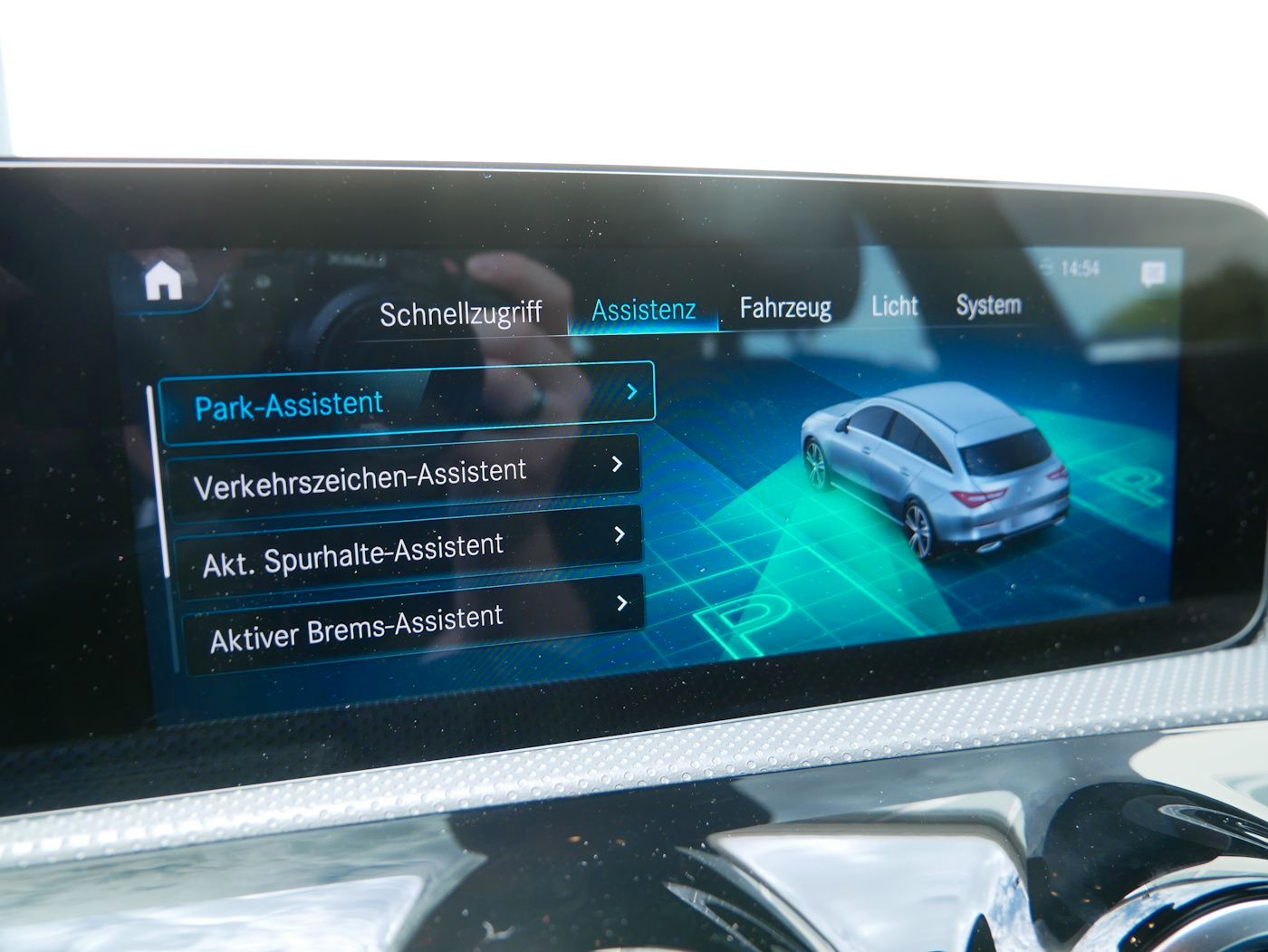 Fahrzeugabbildung Mercedes-Benz CLA 250 SB 4Matic LEDER LED Business-Paket DCT