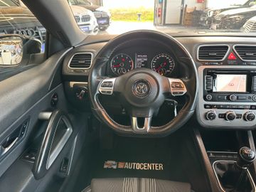 Volkswagen Scirocco *PANORAMA*NAVI*PDC*KLIMA*2-ZONEN*