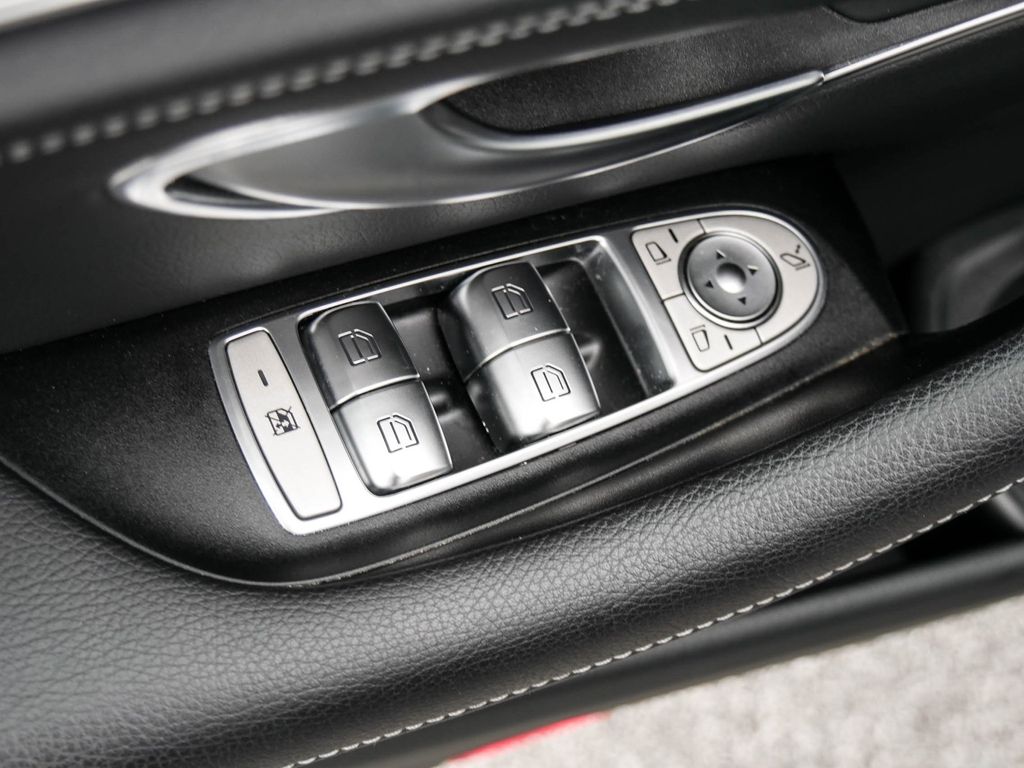 Mercedes-Benz E 300 de T |AMG|DISTR|LED|NAVI|AHK|KAM|MBUX|PTS