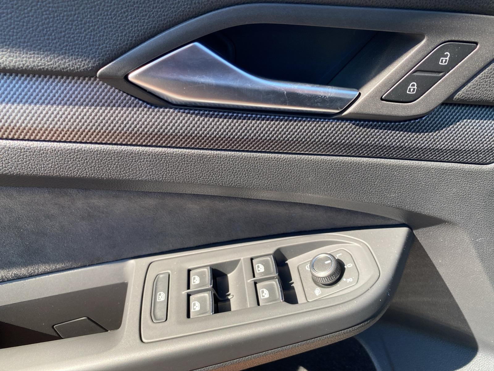 Volkswagen Golf VIII Variant 1.5TSI R-Line LED/ACC/RFK/PDC, миниатюра 16