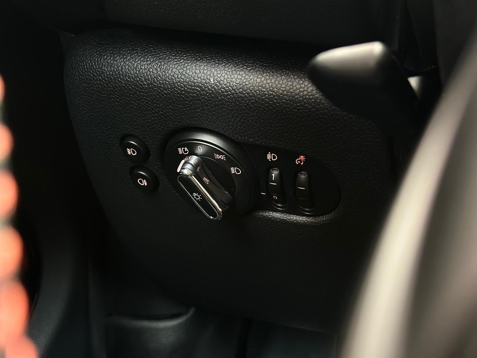 MINI John Cooper Works Cabrio AUTOMATIK#LED#NAVI#TEMP - Image 20