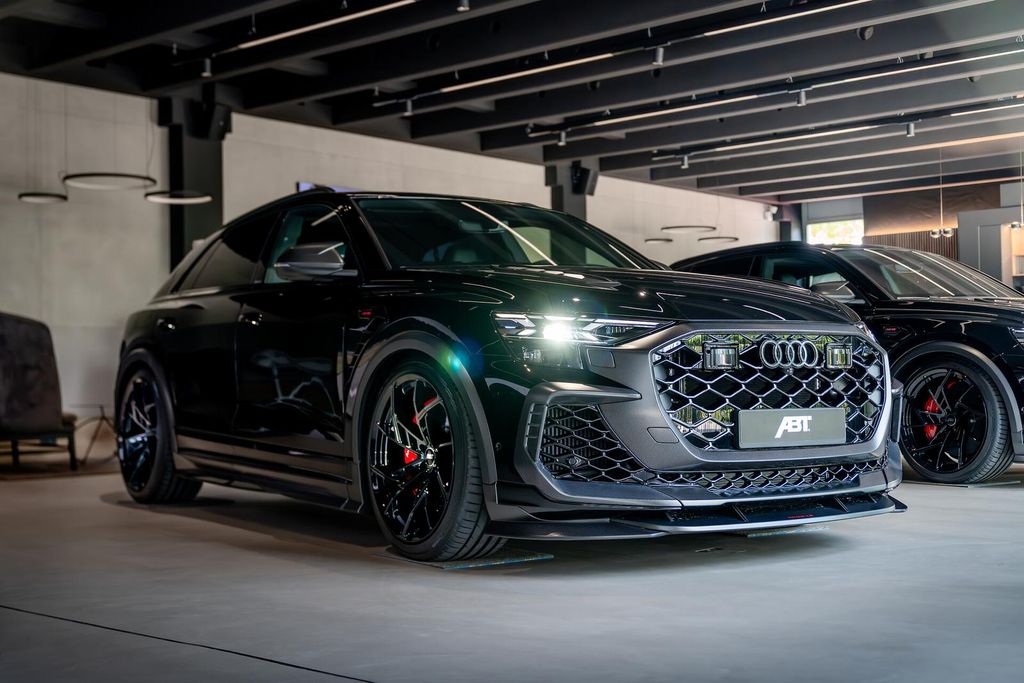 Image of Audi RSQ8