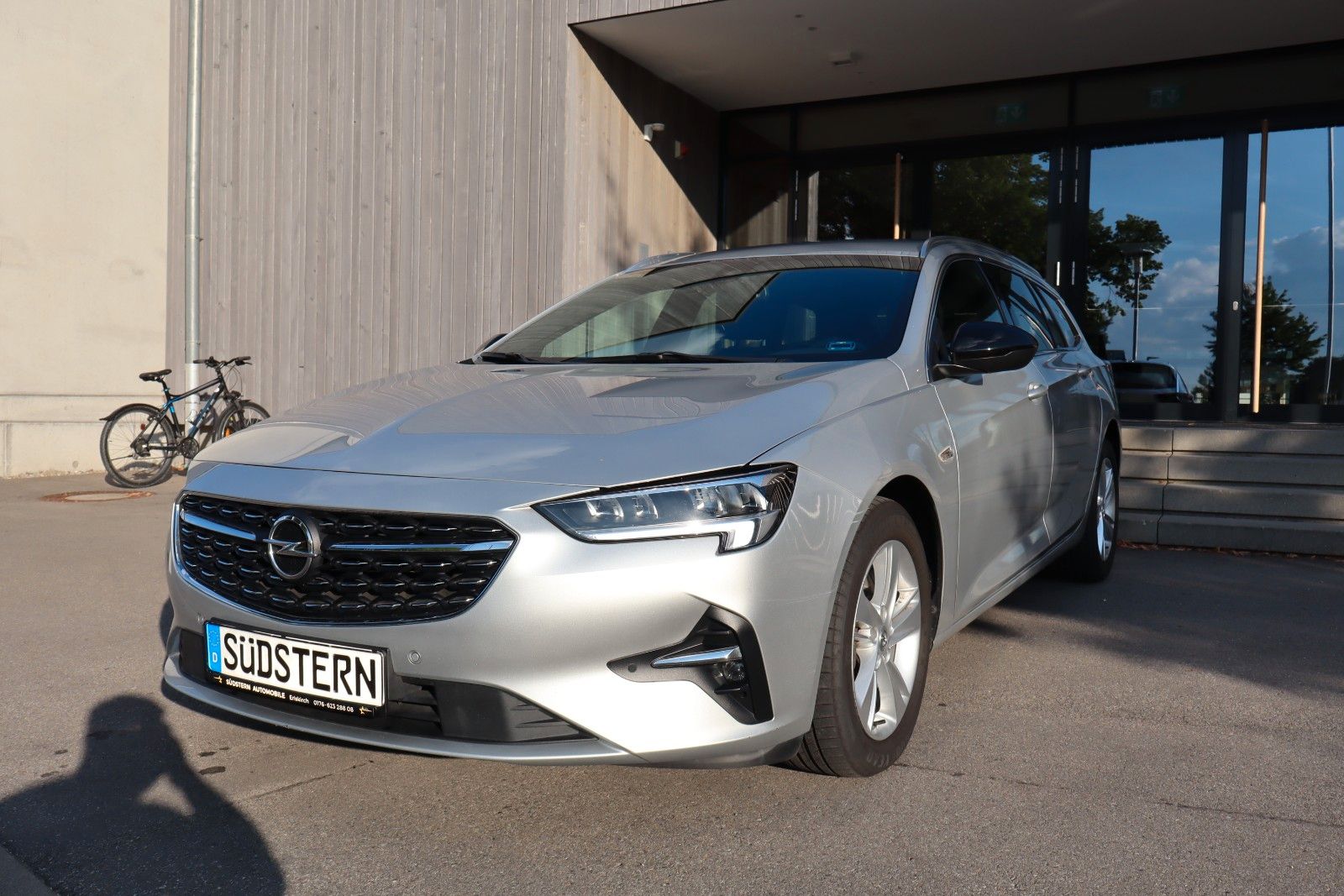 Opel Insignia B Sports Tourer Busines/LED/Navi/Virtua