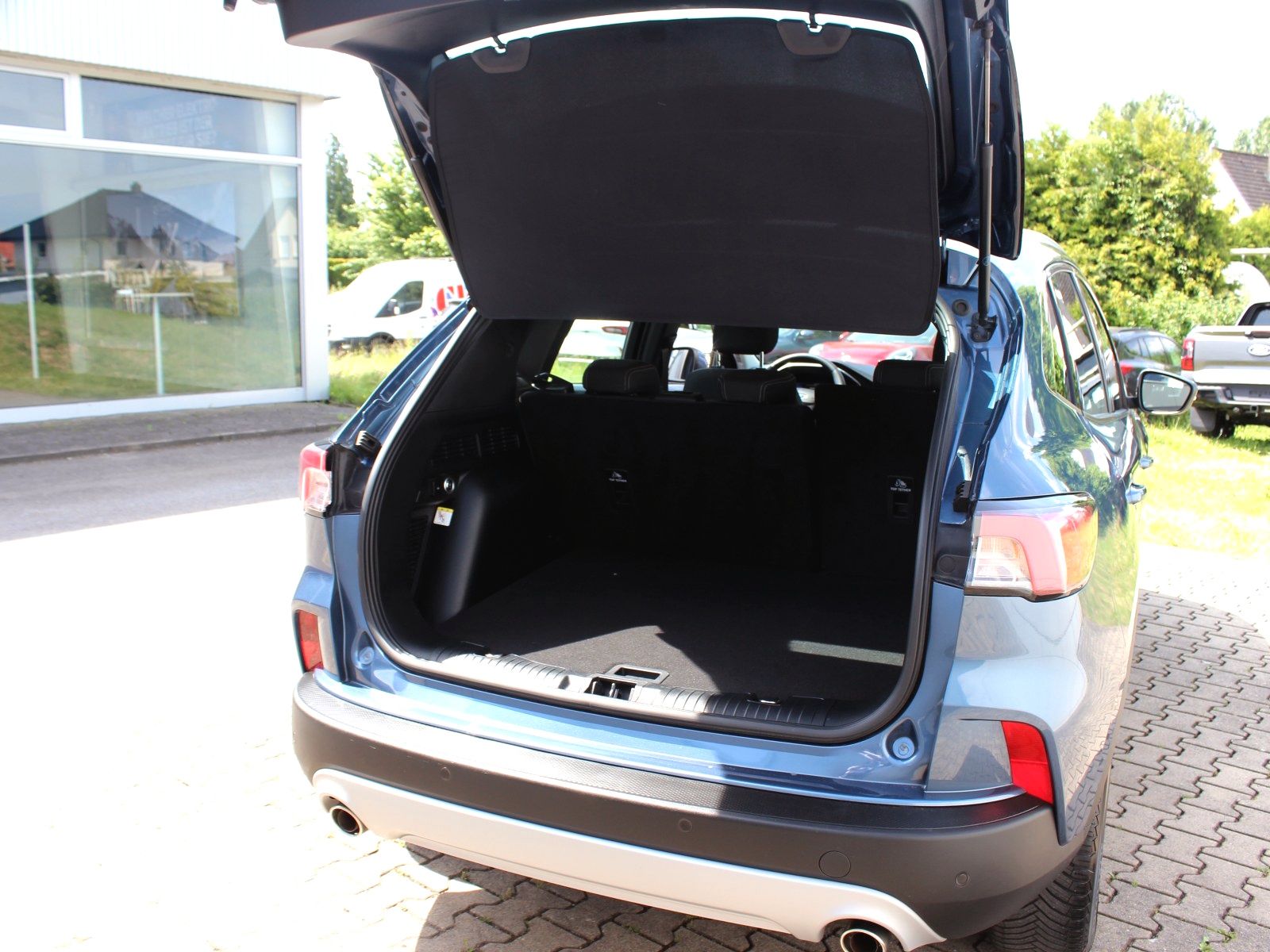 Fahrzeugabbildung Ford Kuga Titanium 1,5 EcoBoost Start/Stopp