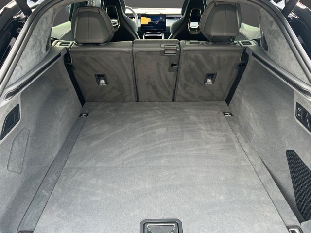 Fahrzeugabbildung Lotus Eletre R Carbon KEF