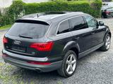 Audi Q7 3.0 TDI Quattro FACELIFT S-LINE PANO XENON R- - Audi Q7 aus 2011: Line