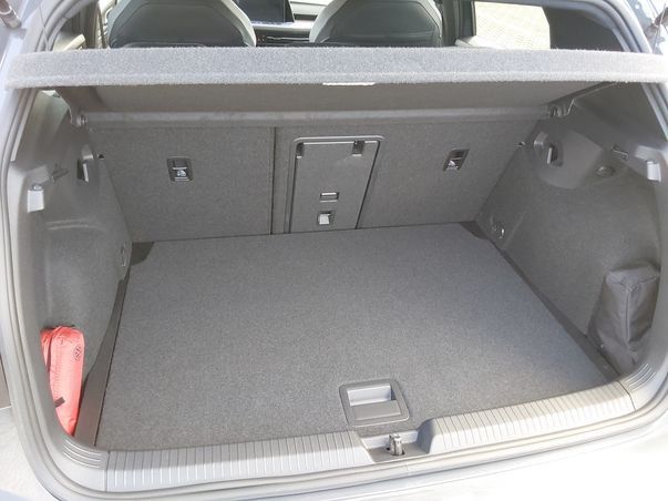 Golf VIII GTD 2.0 TDI LED+KAMERA+STANDHZ+DCP+APP