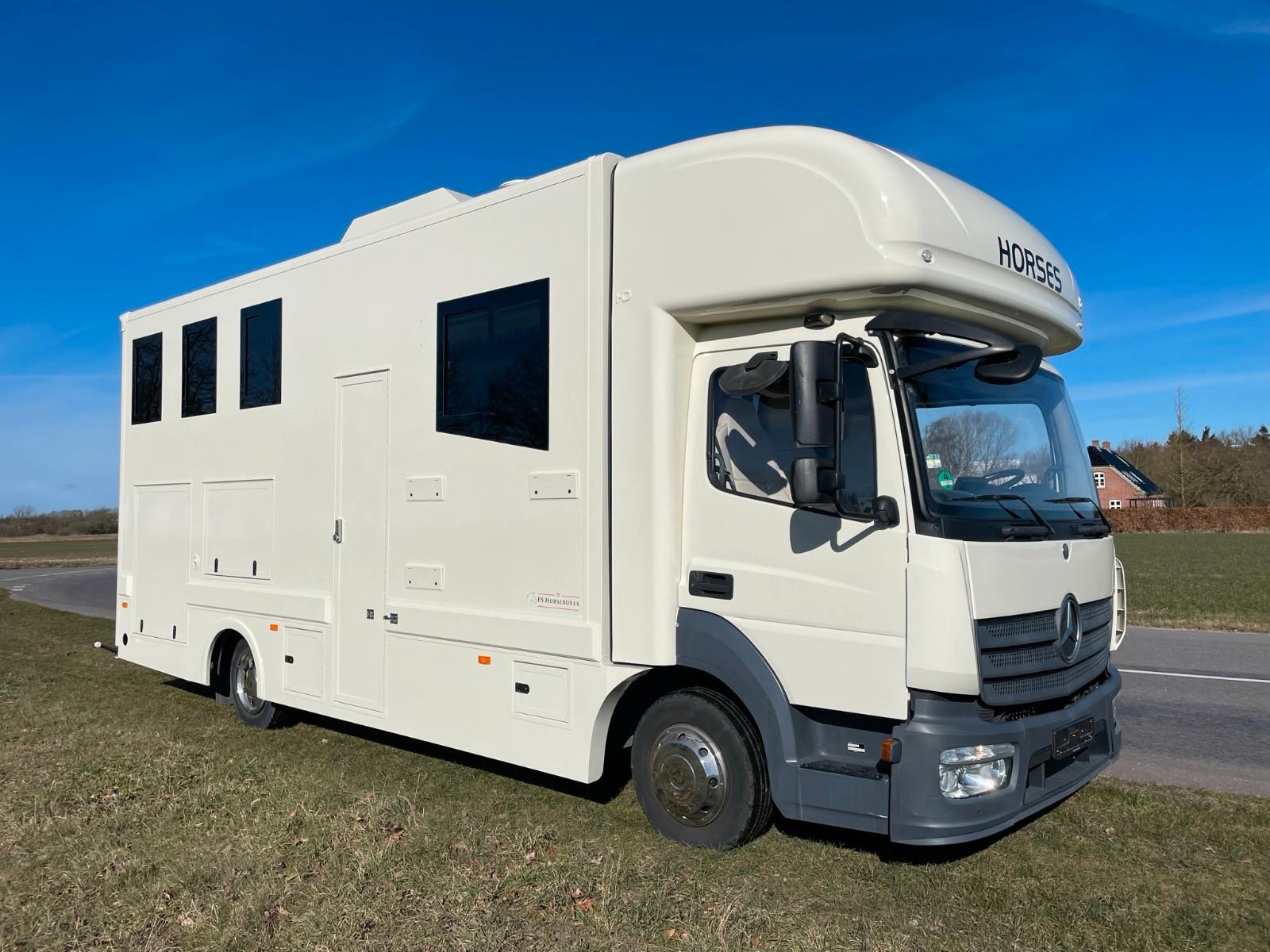 Mercedes-Benz Atego 816 BB - 2-3 horses