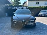 Alfa Romeo 159 Sportwagon 2.0 JTDM 16V-Klima-PDC-Xenon - Alfa Romeo 159 aus 2012