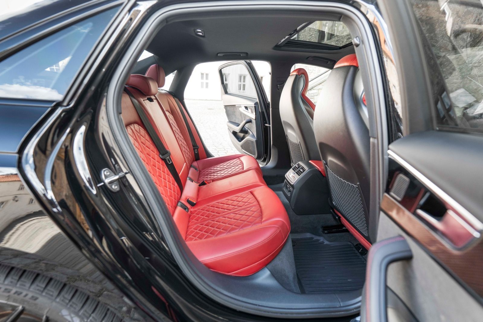 Fahrzeugabbildung Audi S4 3.0T QUATTRO B&O LED 360° MASSAGE CARPLAY