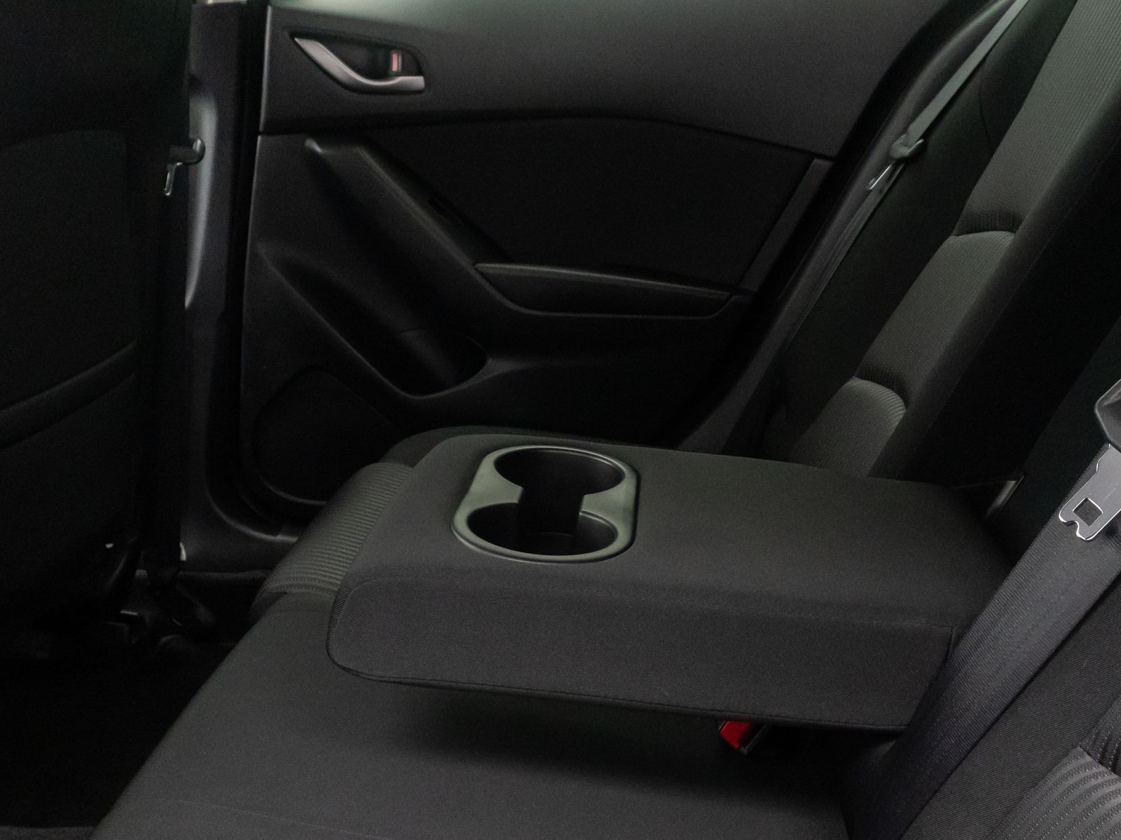 Fahrzeugabbildung Mazda 3 Center-Line HiFi Navi Tempomat Notbrems Klima