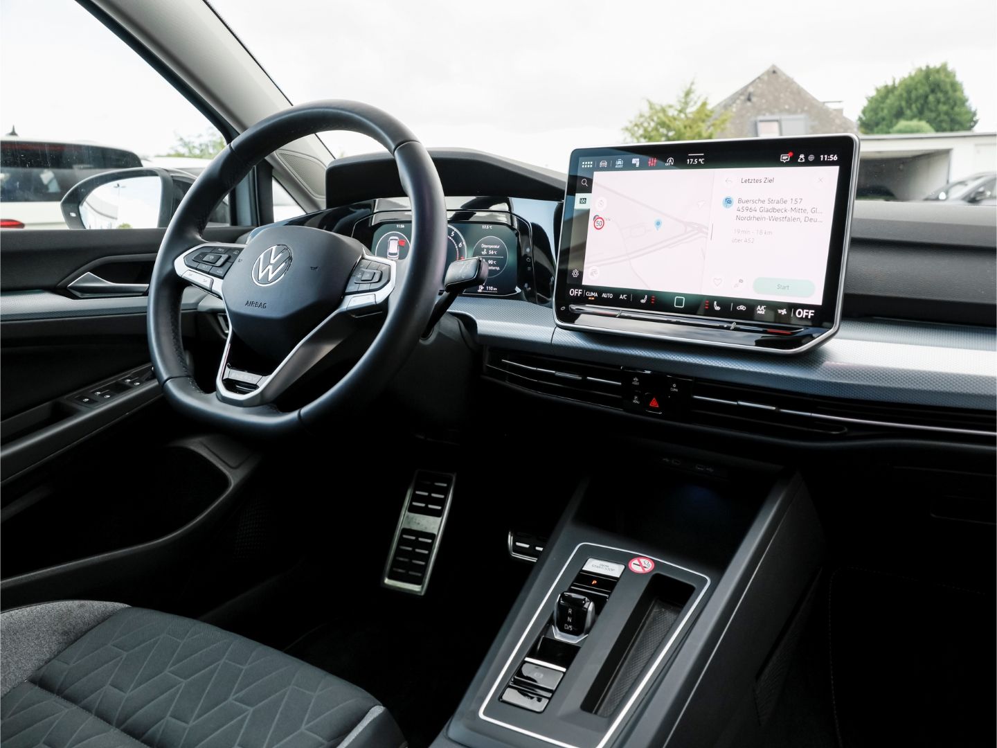 Volkswagen Golf VIII ENERGY TSI DSG NAVI AHK foto 4