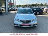 Mercedes-Benz E 200 Lim. KLIMAAUT*AUTOMATIK*ALU*WENIG KM - Mercedes-Benz E 200 in Magdeburg