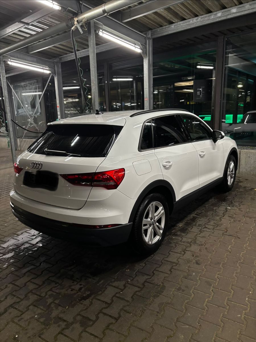 AUDI Q3 35 TFSI advanced advanced