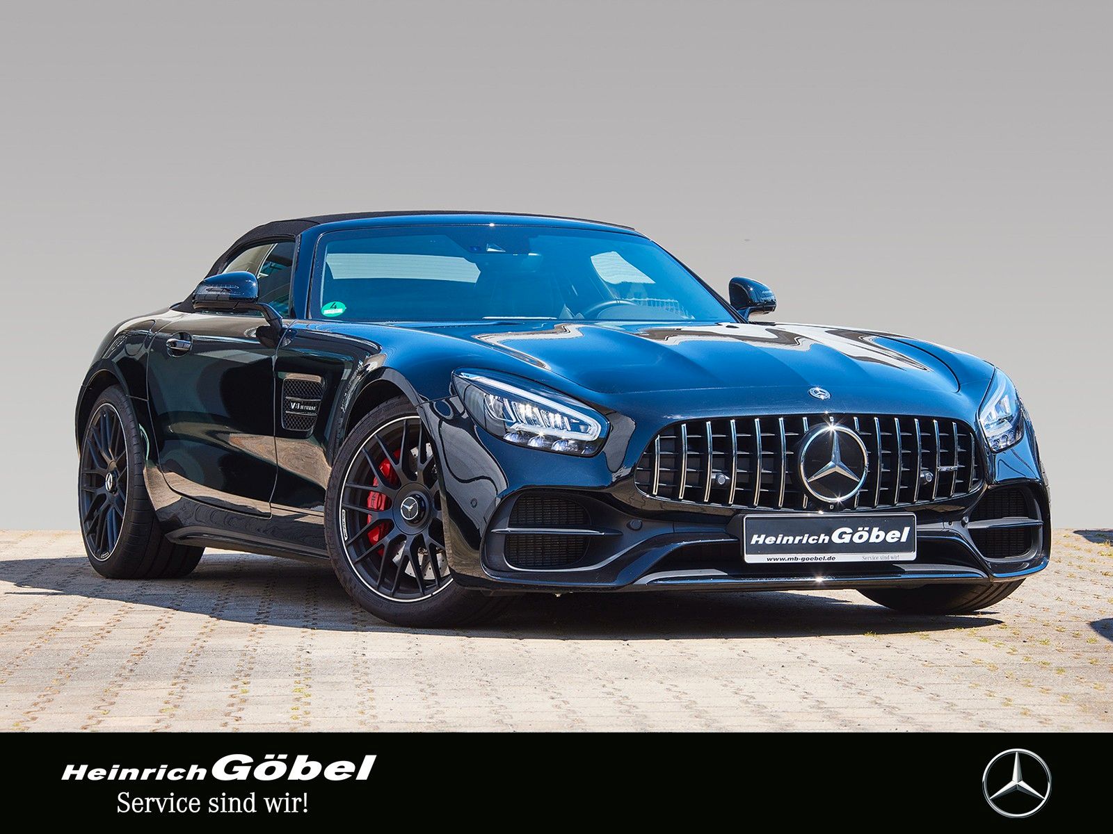 Fahrzeugabbildung Mercedes-Benz AMG GT Roadster