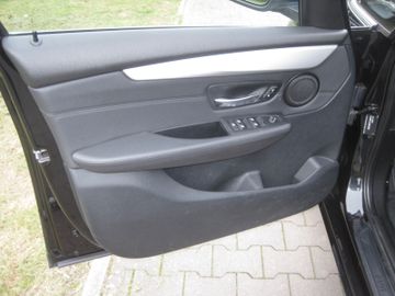 BMW 220 - 9