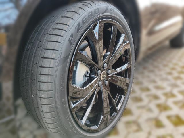 VOLVO XC 60 (Bild 9 von Array)
