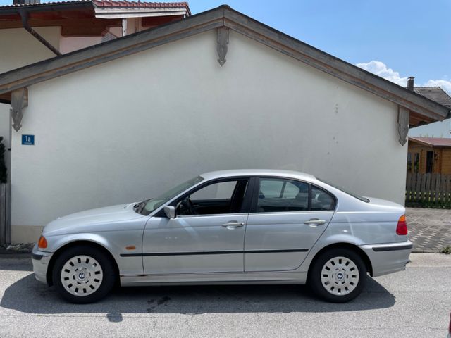 BMW 320i Automatik Klima/PDC/Rentner ohne TÜV