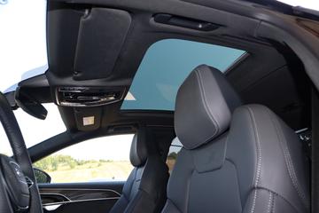 صورة مصغرة 30 لـ 2026 AUDI S8