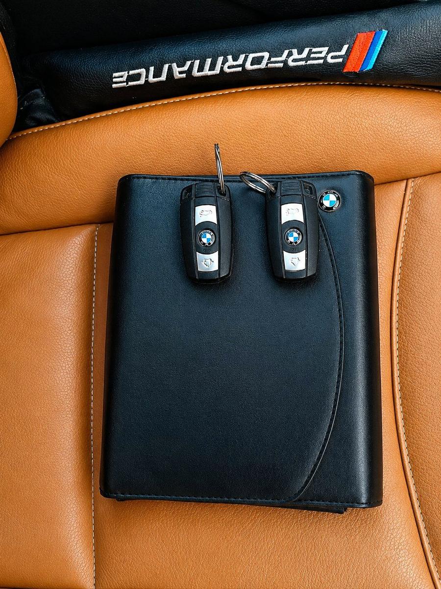 BMW 320 2010 — photo 15