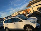 Dacia Lodgy Stepway - Dacia Lodgy: Stepway