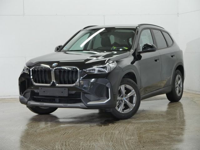 BMW X1 sDrive18i Premiumpaket AHK Reling 3,49%