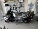 Suzuki Burgman AN 400 - ROLLER BURGMAN
