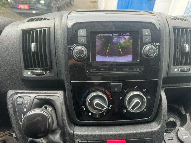 Fahrzeugabbildung Fiat Ducato 33 140 L3H2 RS: 4035 mm