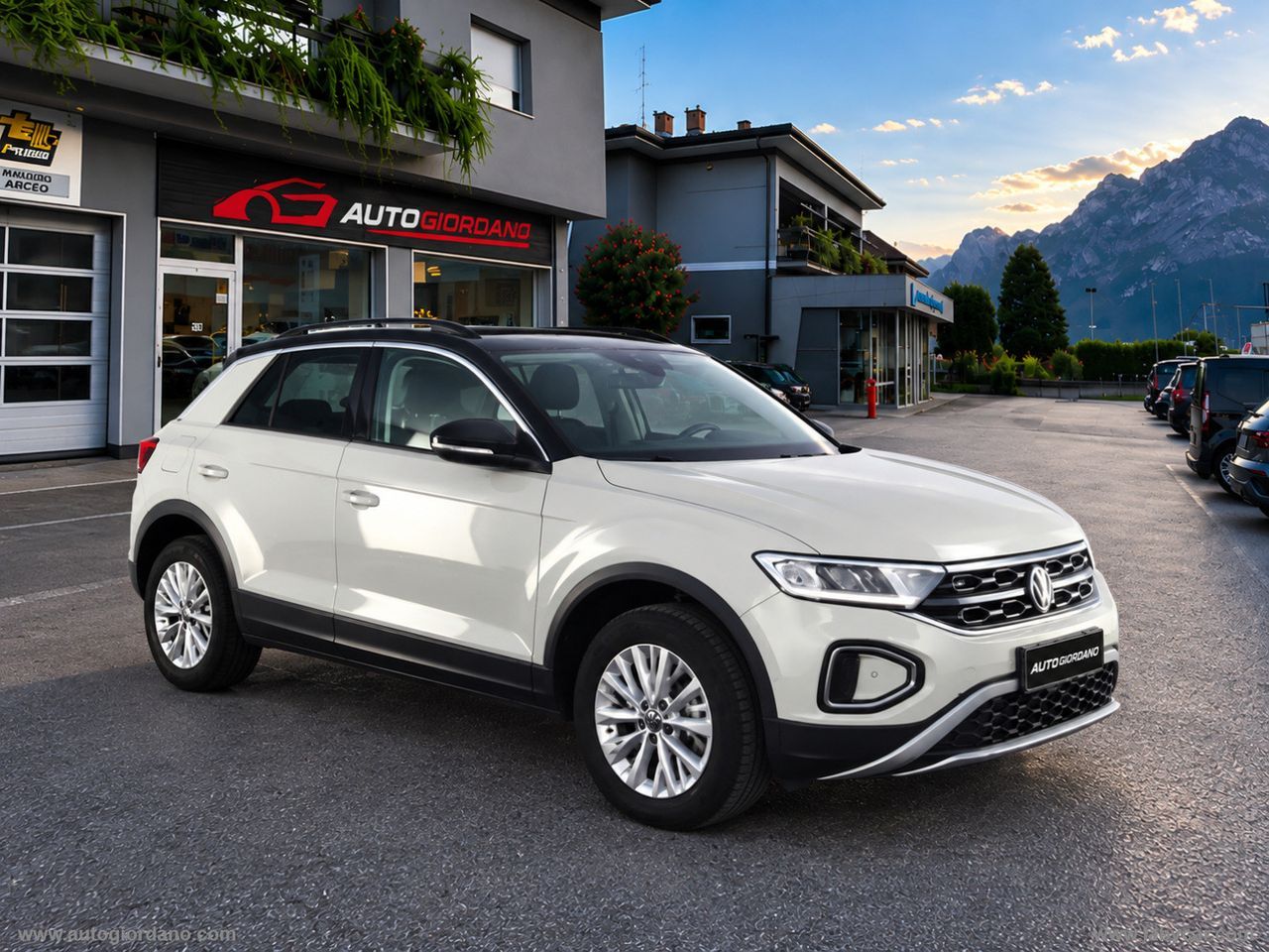 Other VOLKSWAGEN T-Roc 1.5 TSI ACT DSG Life imagem 2