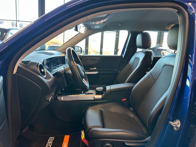 Mercedes-Benz GLB 200 *NAVI*ACC*LED*SPURASSIST*AHK*