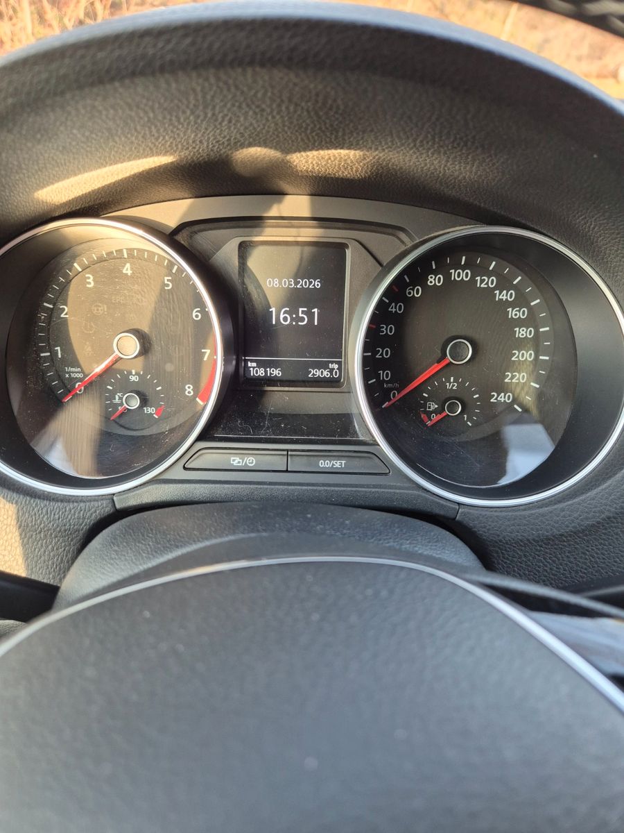 Fahrzeugabbildung Volkswagen Polo 1.0 55kW LOUNGE BMT